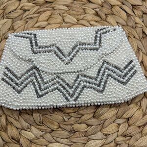 Vintage Elegant White Beaded Clutch